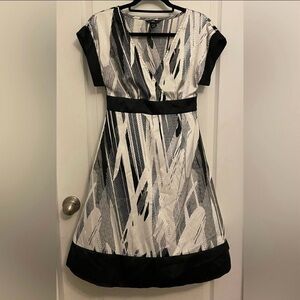 H&M Black & White Midi Dress